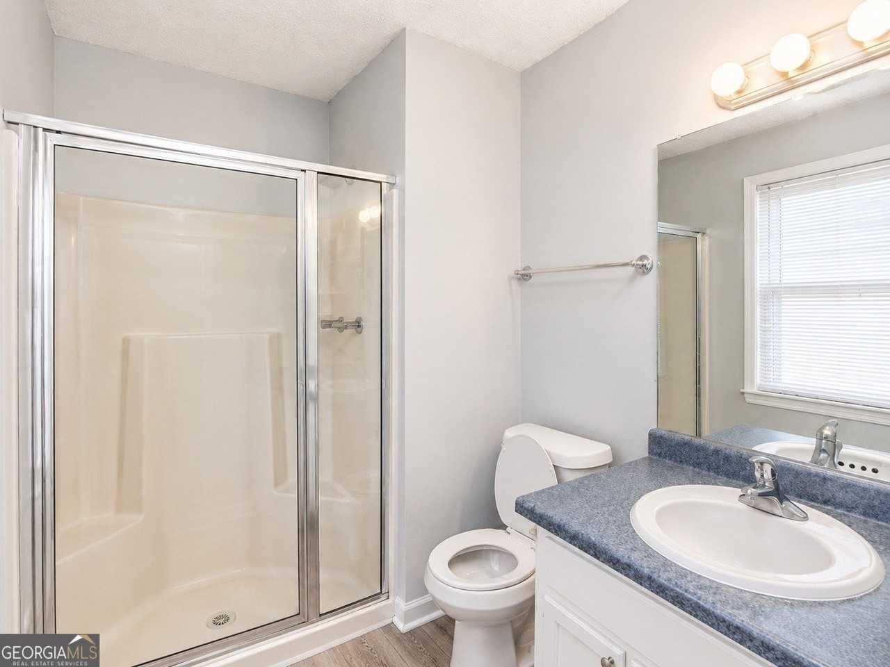 339 Desiree Dr - Photo 5 of 10