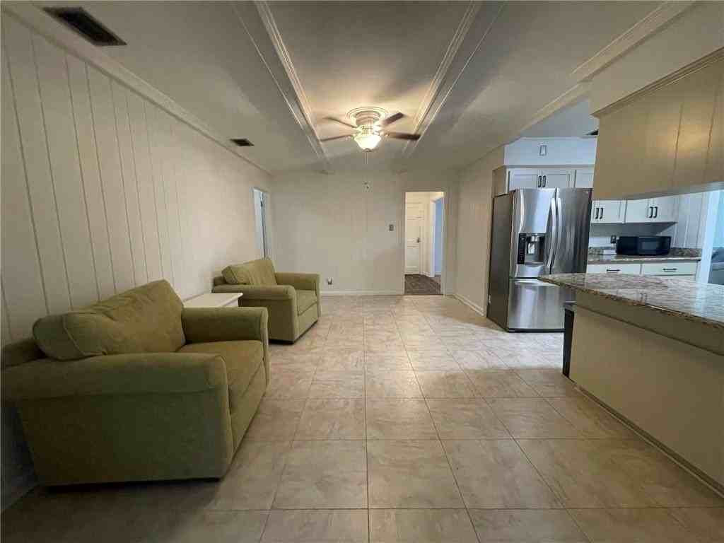 2760 Brevard Dr - Photo 6 of 16