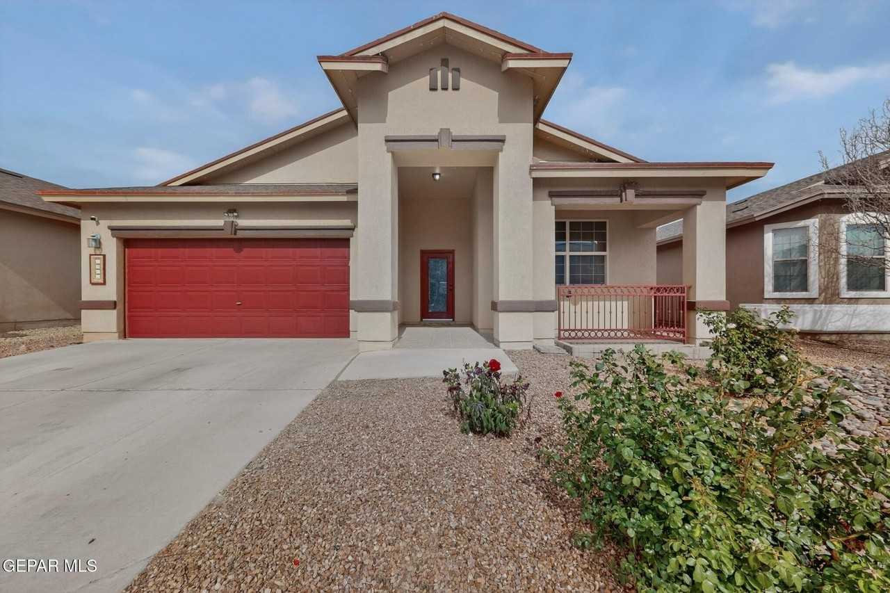 4921 Adrian Campos St - Photo 6 of 45