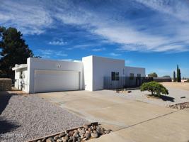 featured image of 6728 Amposta Dr