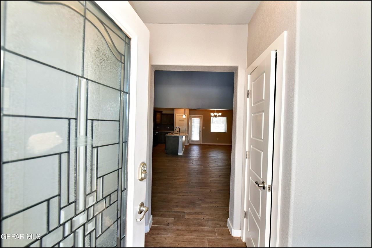 14925 Willie Worsley Ave - Photo 6 of 49