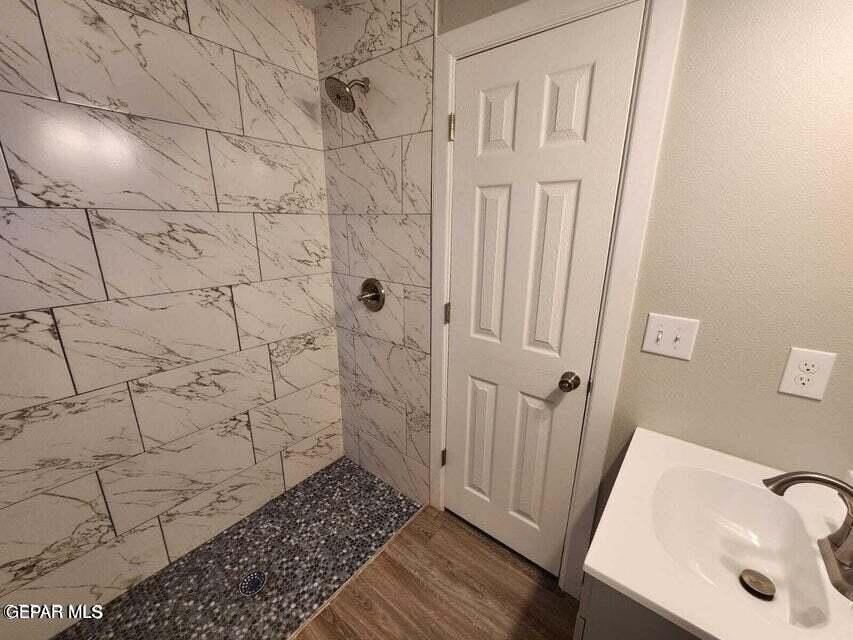 7838 Mount Latona Dr #C - Photo 7 of 11