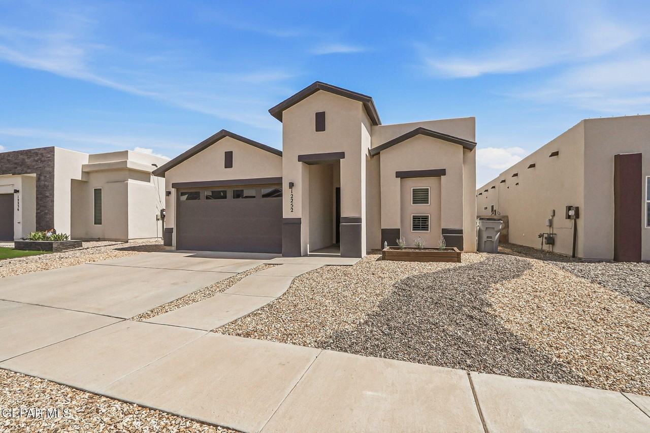 12252 Desert Dove Ave - Photo 3 of 27