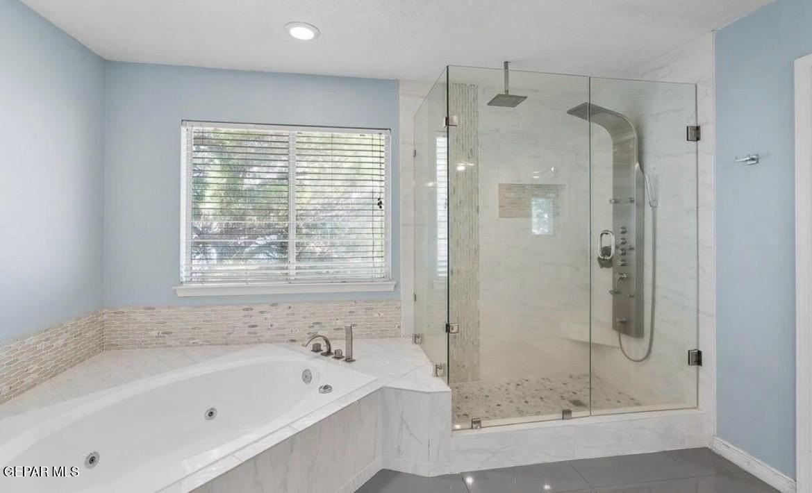 684 Moondale Dr - Photo 7 of 14