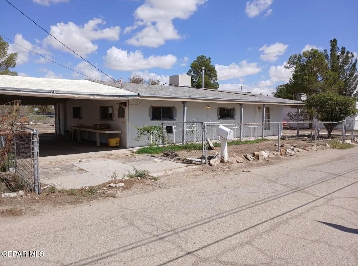 602 Raymundo St - Photo 2 of 25