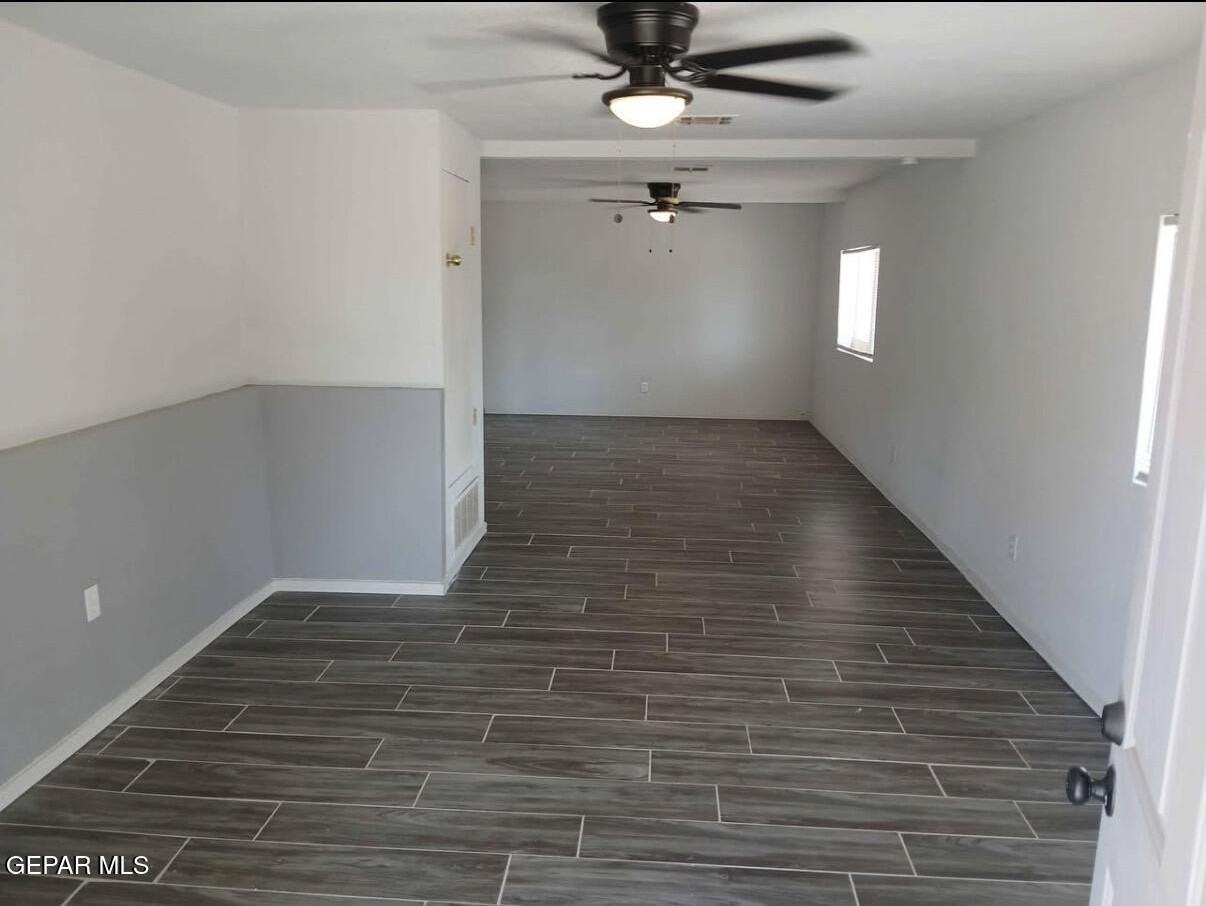 602 Raymundo St - Photo 4 of 25