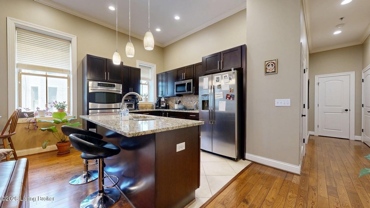 927 Cherokee Rd #1 - Photo 5 of 21