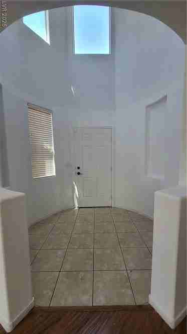 8944 Rutherford Grove St - Photo 3 of 35