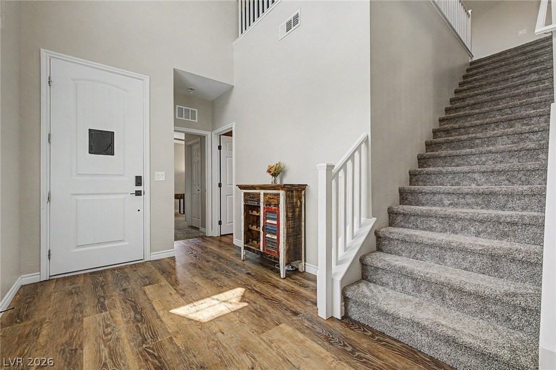 8148 Little Skye Ct - Photo 5 of 50