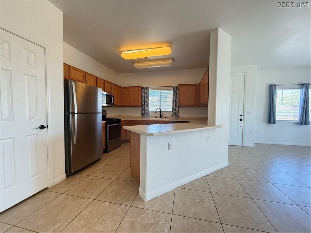 9303 Gilcrease Ave #1042 - Photo 4 of 32