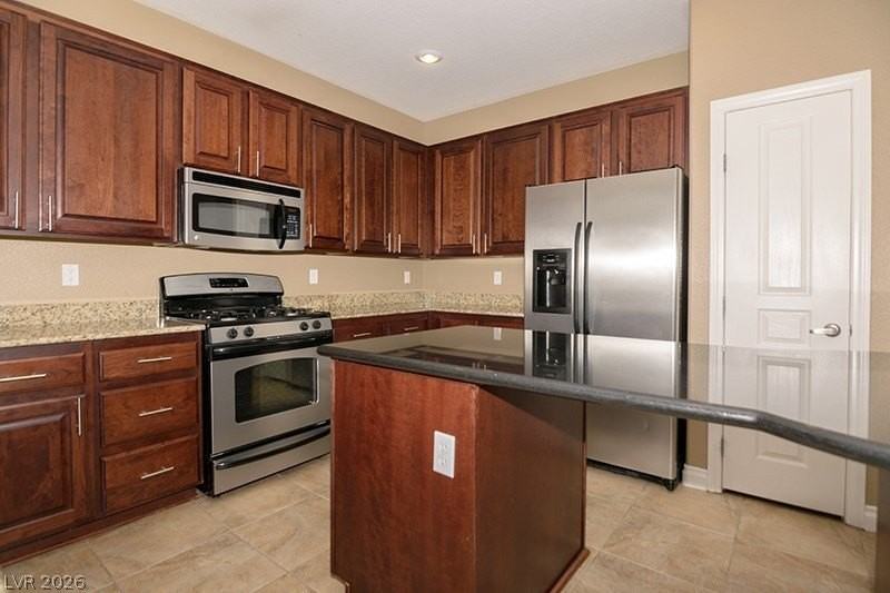 10328 Trillium Dr - Photo 6 of 24