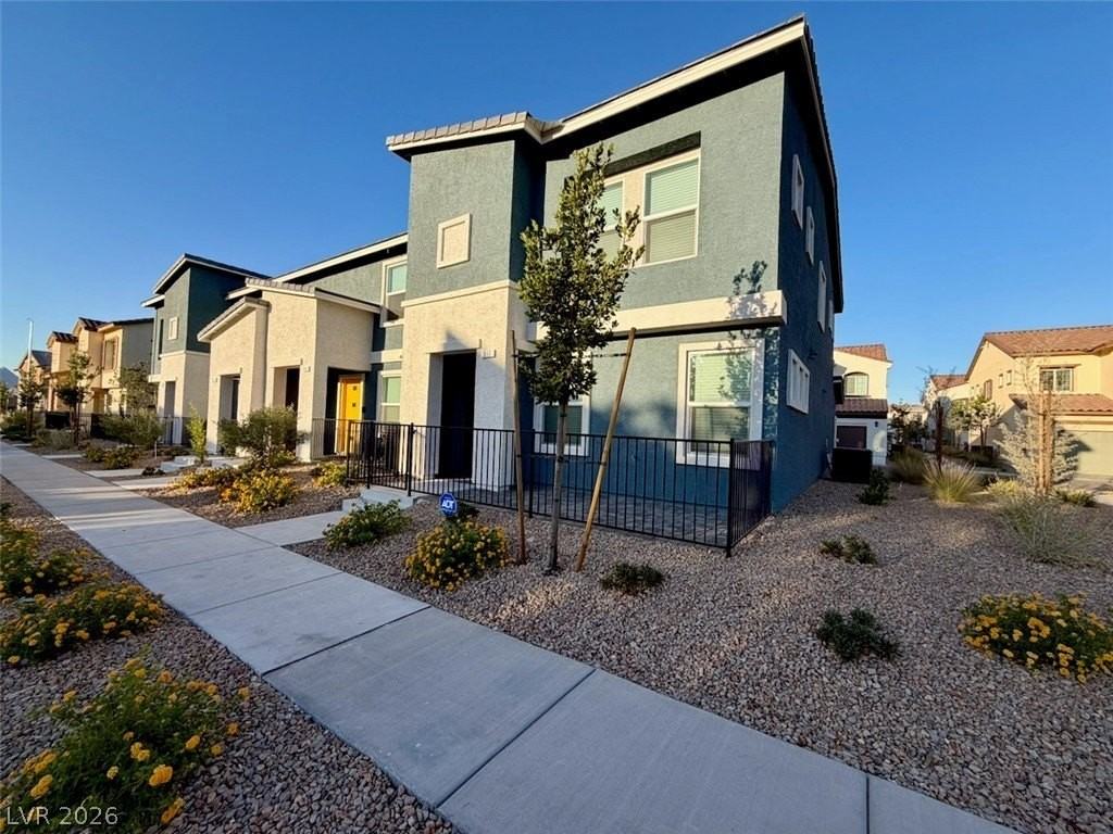 917 Violet Heron St - Photo 2 of 50