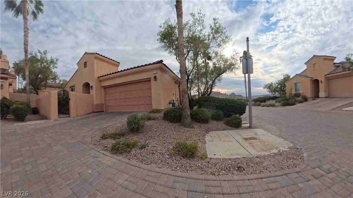 1274 Calcione Dr - Photo 2 of 35