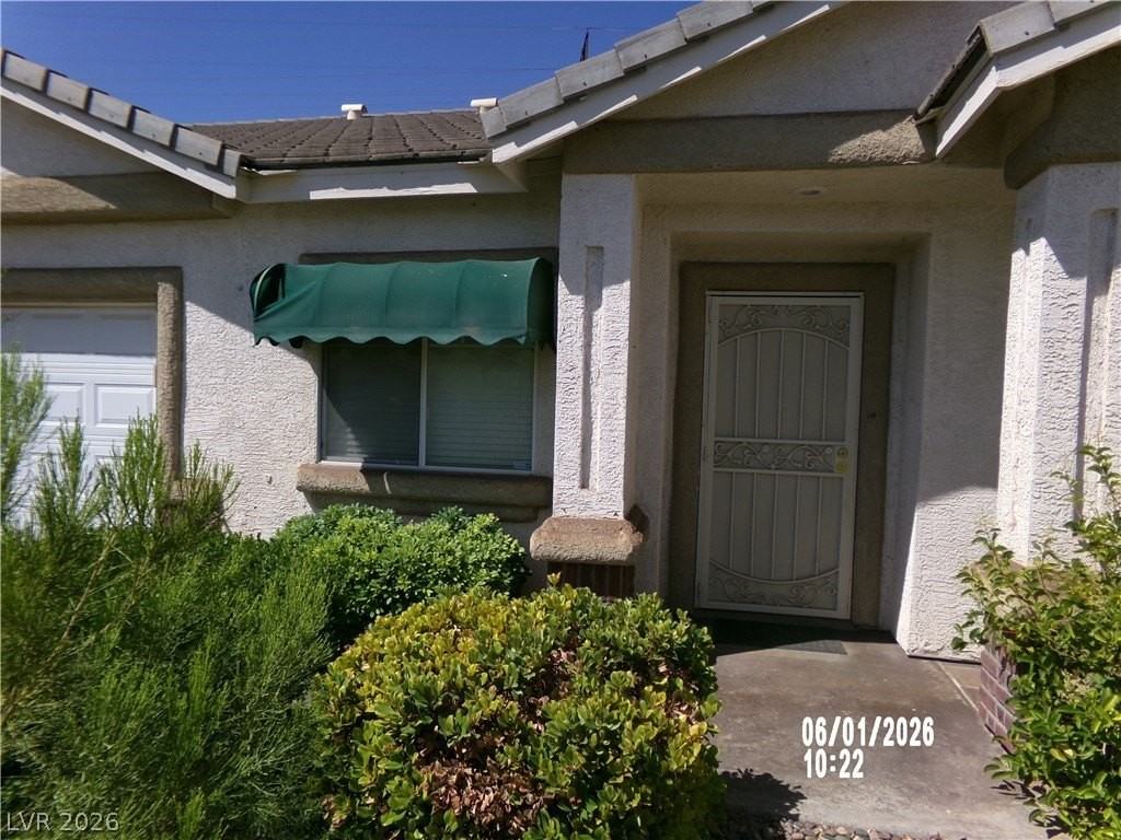 120 Humphreys Peak Ct - Photo 2 of 33