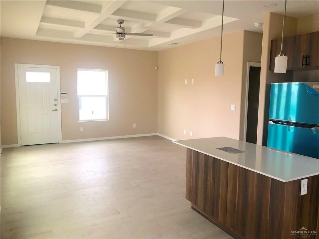 3105 W Driftwood St #4 - Photo 2 of 11