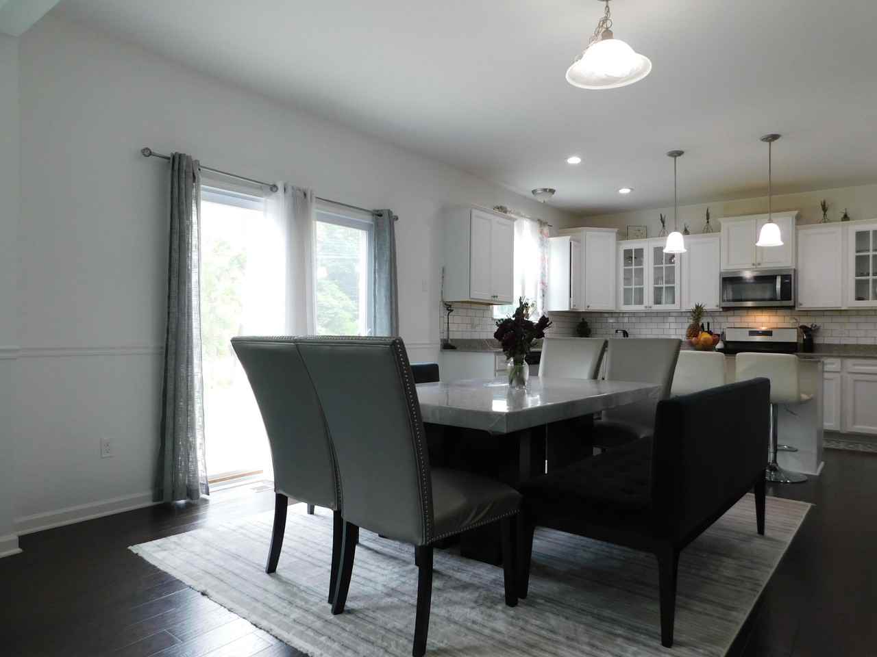 4446 Christina Dr - Photo 7 of 25