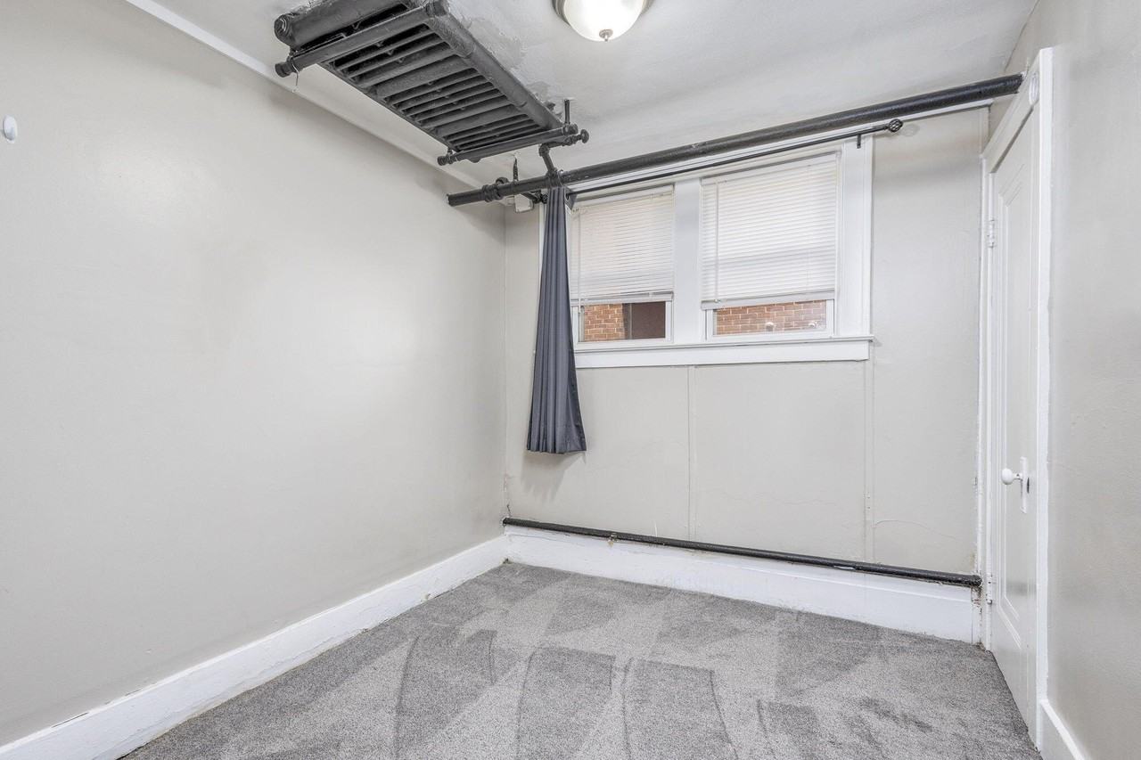 6225 Middlesex St #5 - Photo 6 of 14