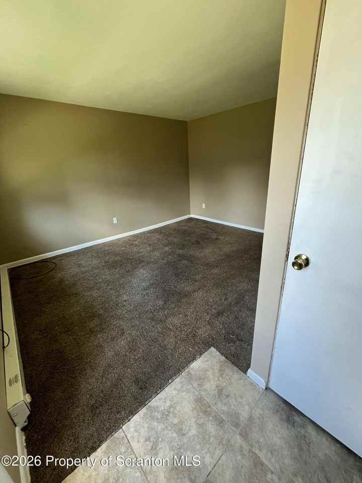 612 Oak St #2 - Photo 2 of 17