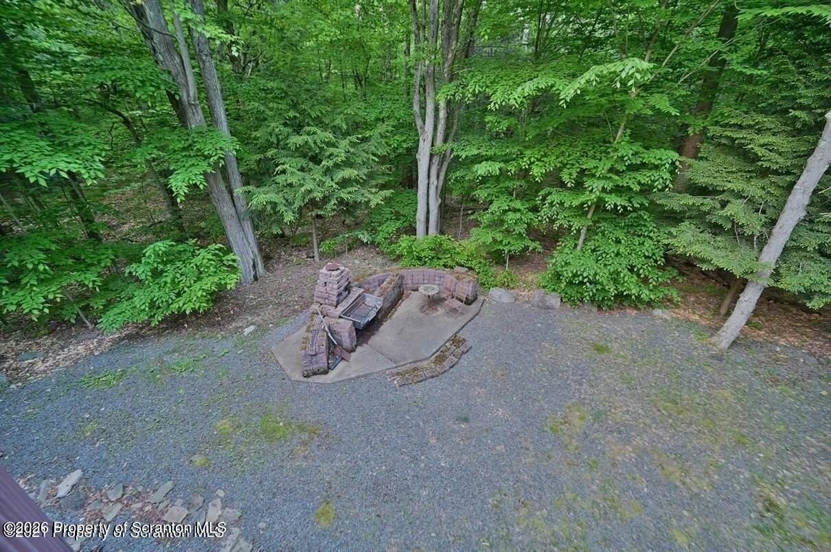 93 Bender Rd - Photo 6 of 11