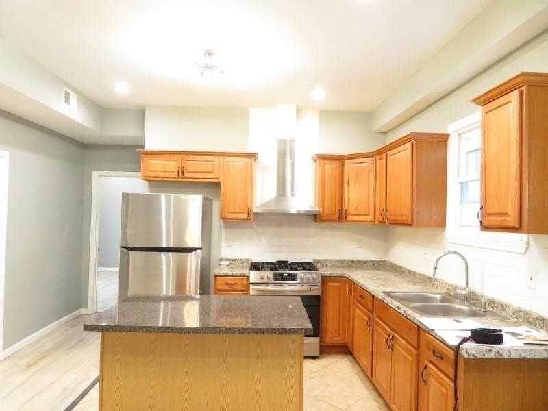 572 Nassau St #2 - Photo 2 of 14