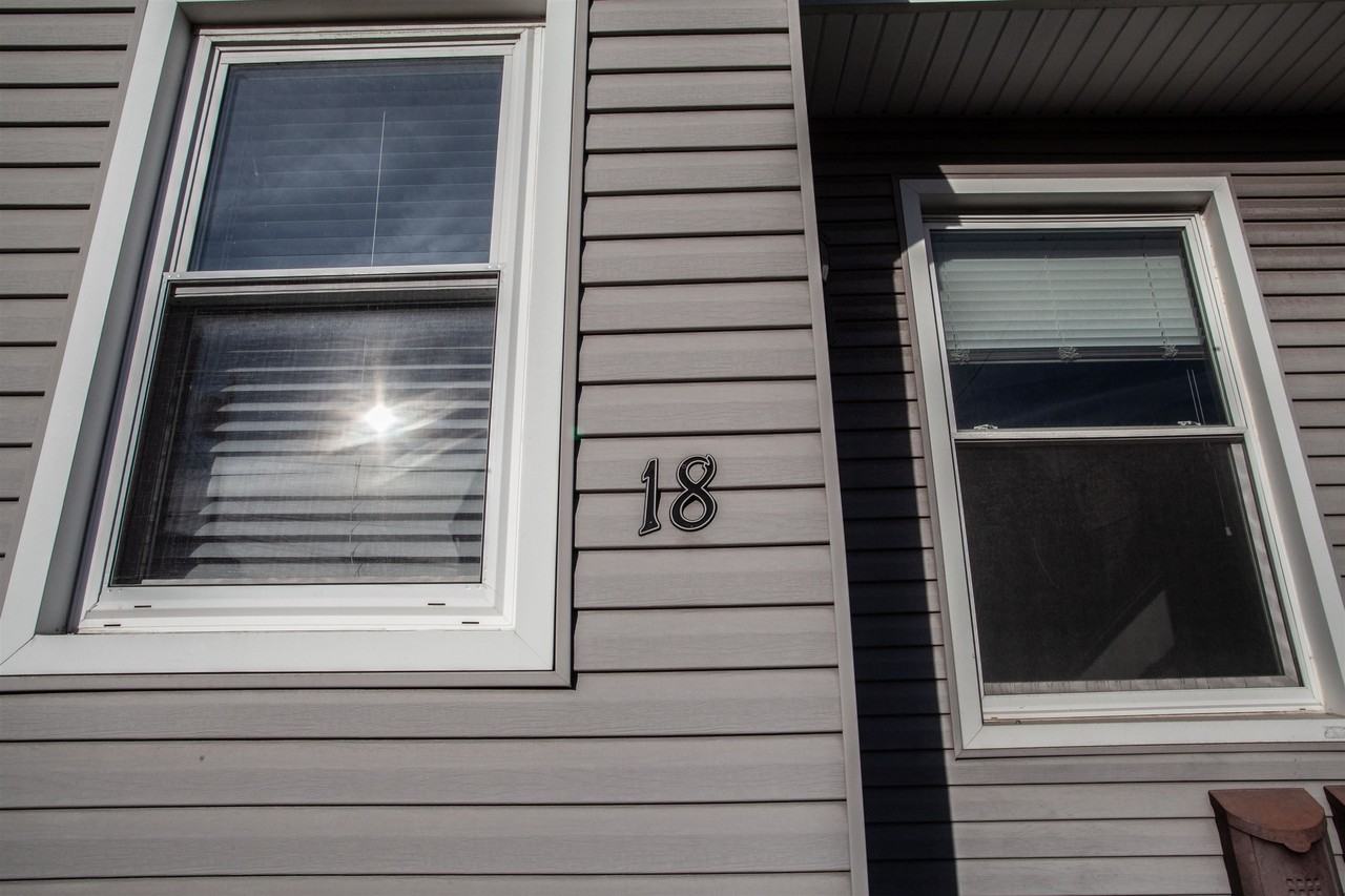 18 Howard Pl #1 - Photo 2 of 34