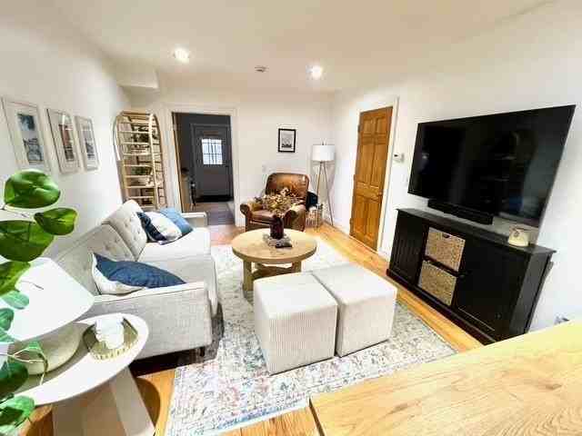 169 Grand St - Photo 3 of 22