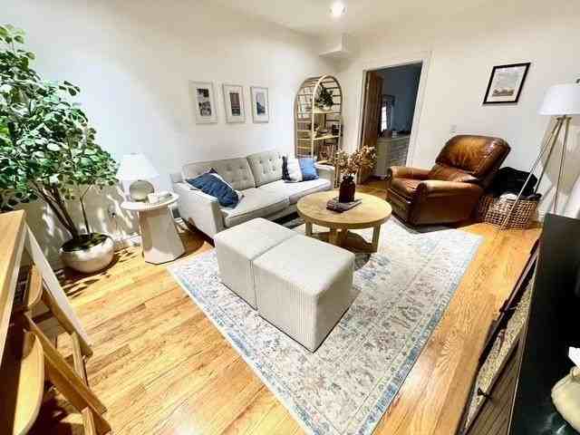 169 Grand St - Photo 5 of 22