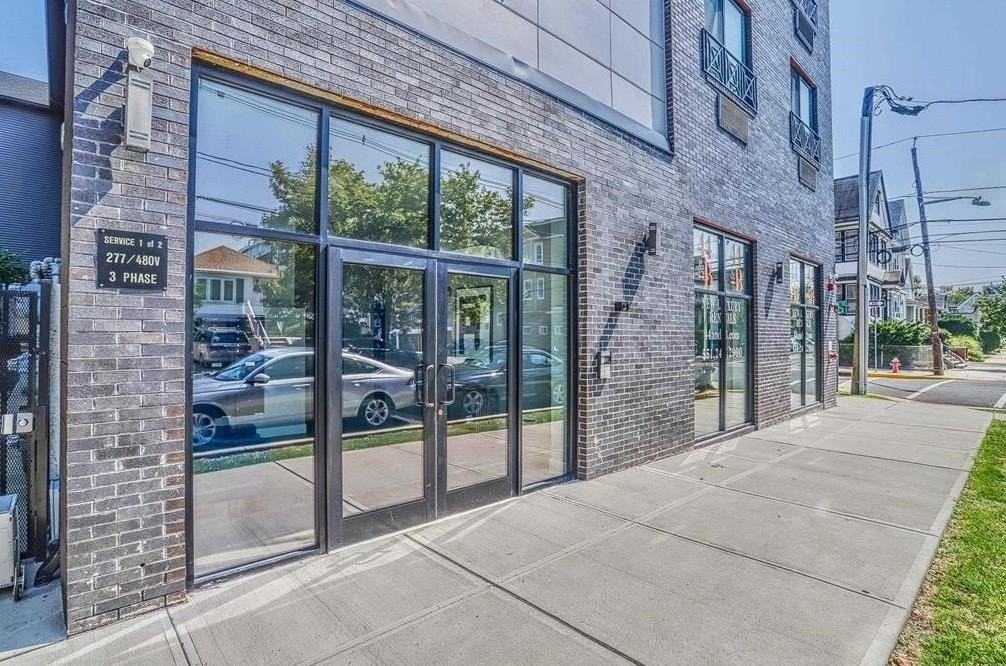 140 Avenue B #204 - Photo 3 of 24