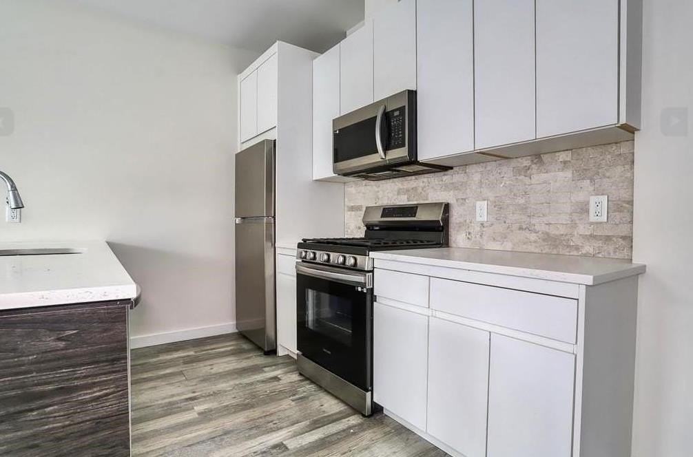 140 Avenue B #204 - Photo 7 of 24