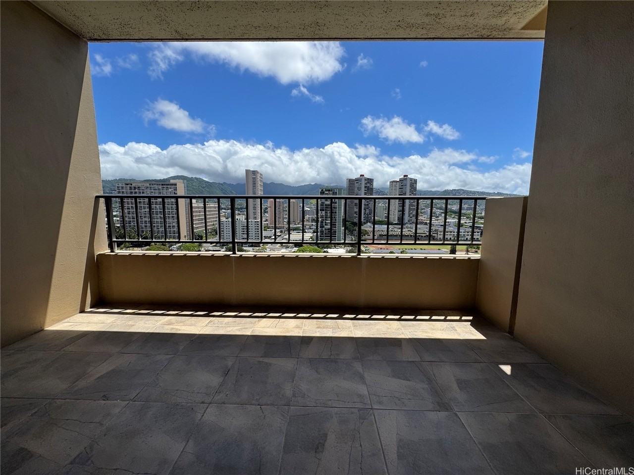 2121 Ala Wai Blvd #1905 - Photo 6 of 14