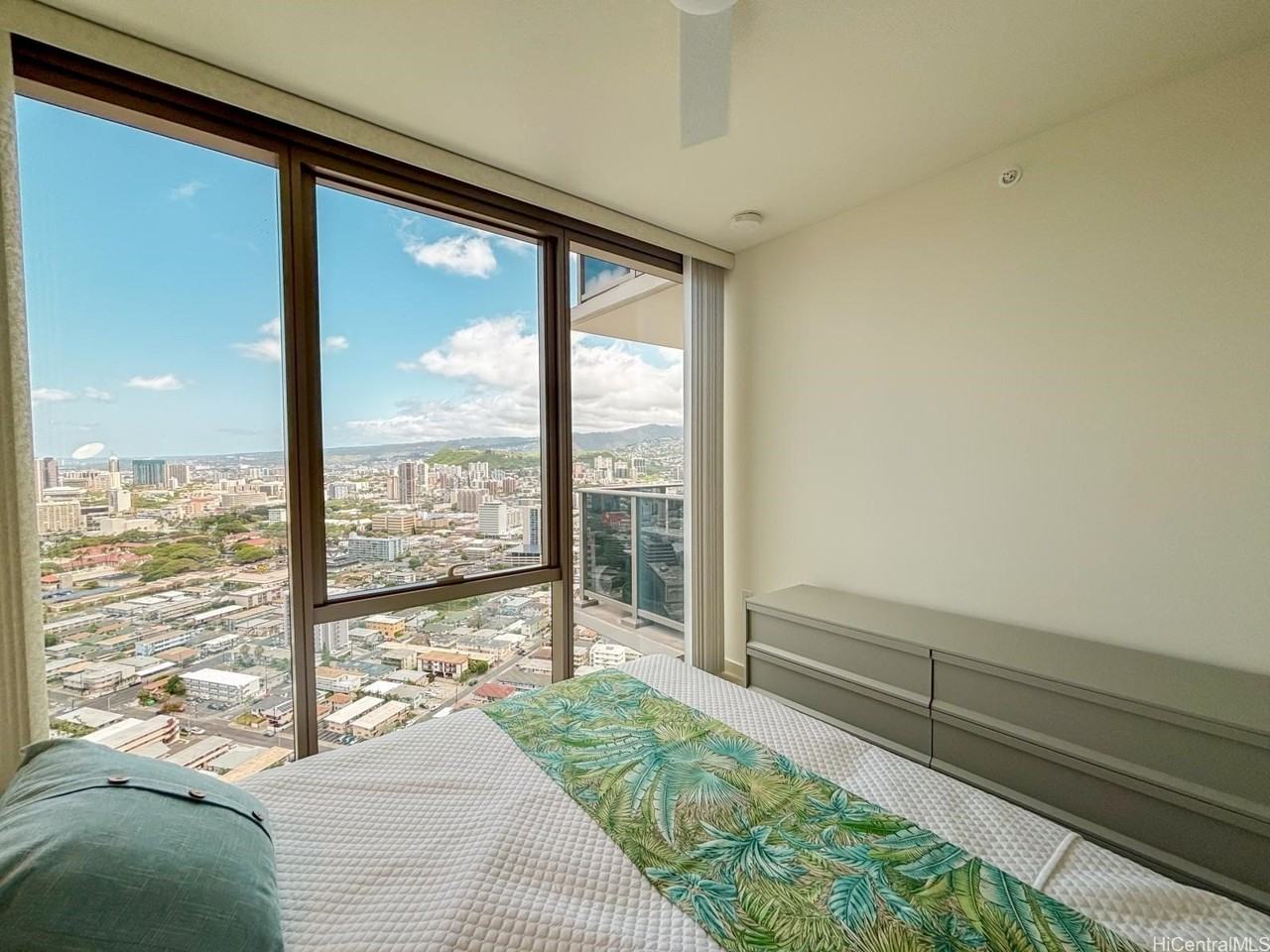 1388 Kapiolani Blvd #3910 - Photo 2 of 24