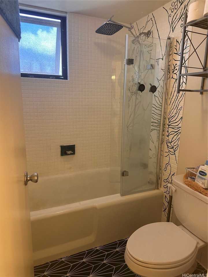 990 Ala Nanala St #28A - Photo 7 of 19