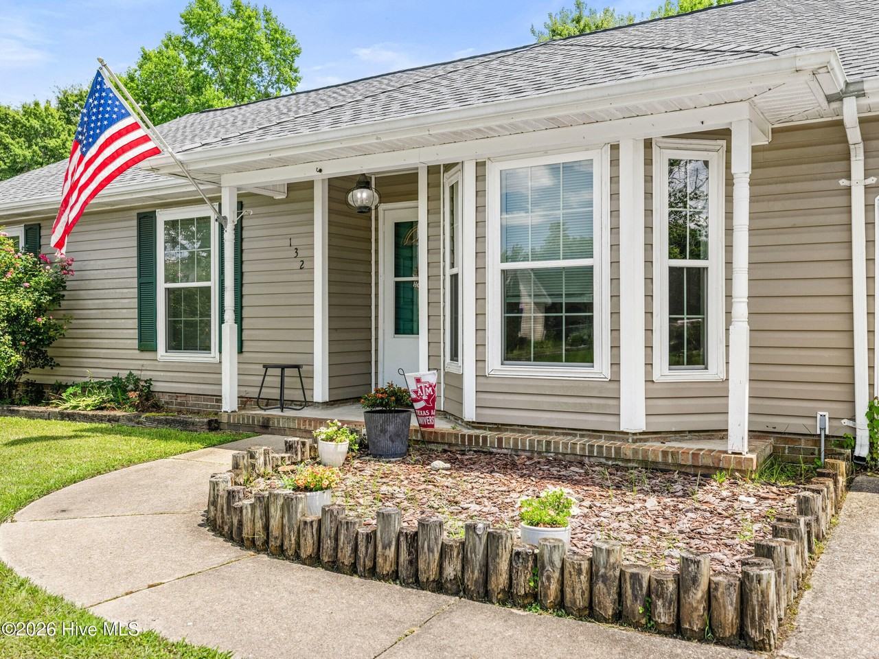 132 Stonemark Ct - Photo 7 of 41