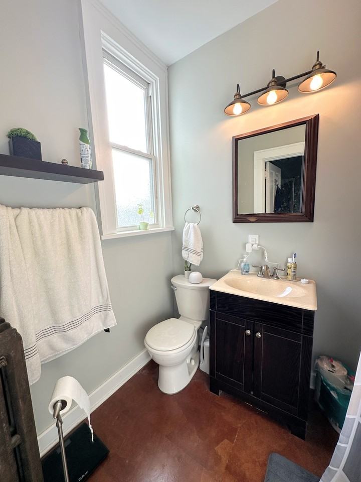746 East End Avenue - Photo 5 of 9