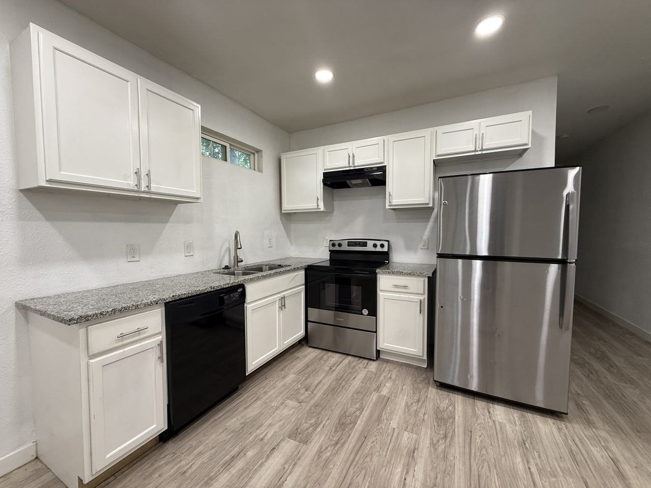 1723 Eugene St #2 - Photo 3 of 10