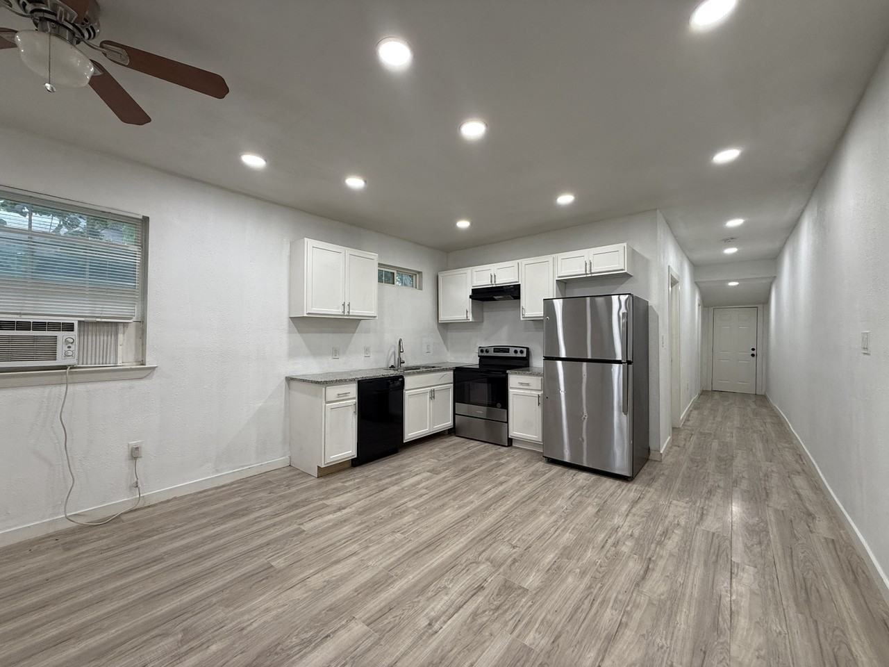 1723 Eugene St #2 - Photo 4 of 10