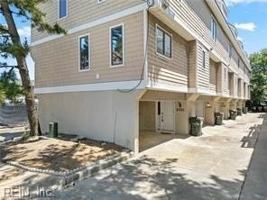 featured image of 2322 Starfish Rd