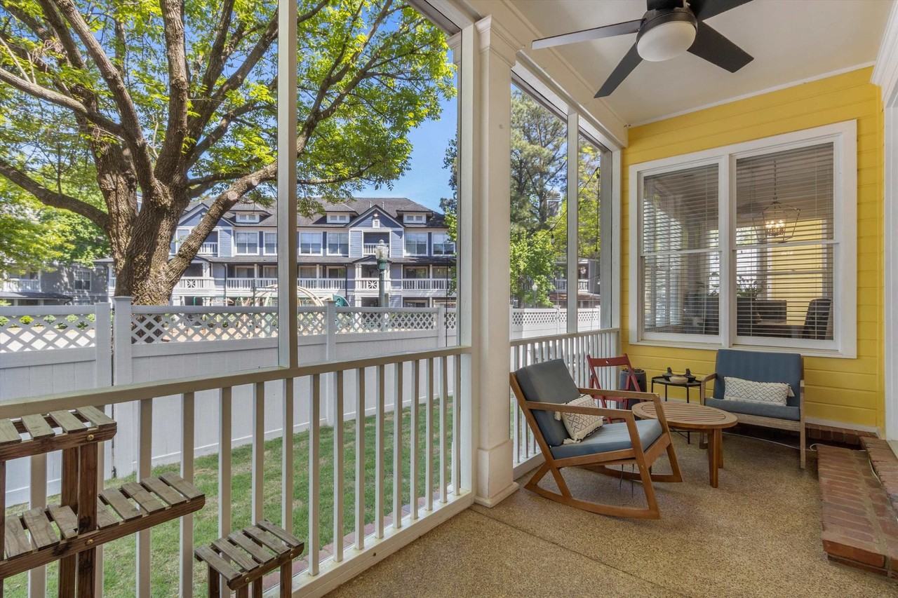 1012 River Currents Dr - Photo 4 of 40
