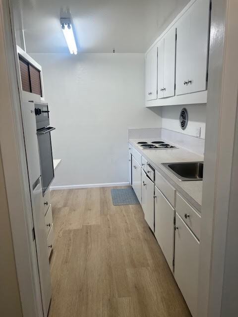100 Millbrae Avenue - Photo 7 of 32