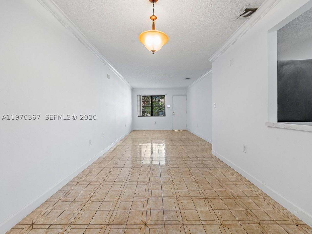 7121 Sw 102nd Ct - Photo 5 of 33