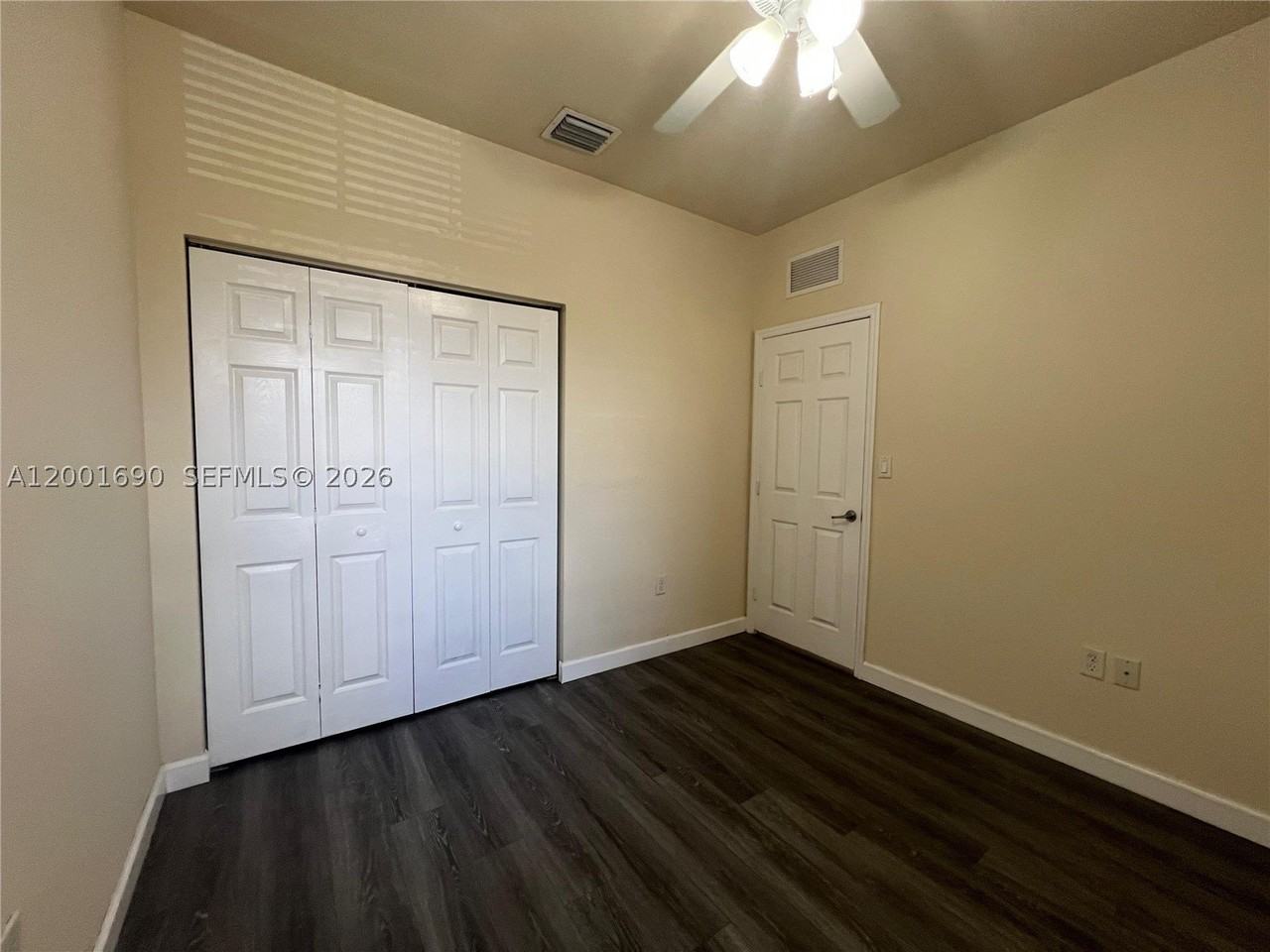 8913 W 35th Way - Photo 7 of 22