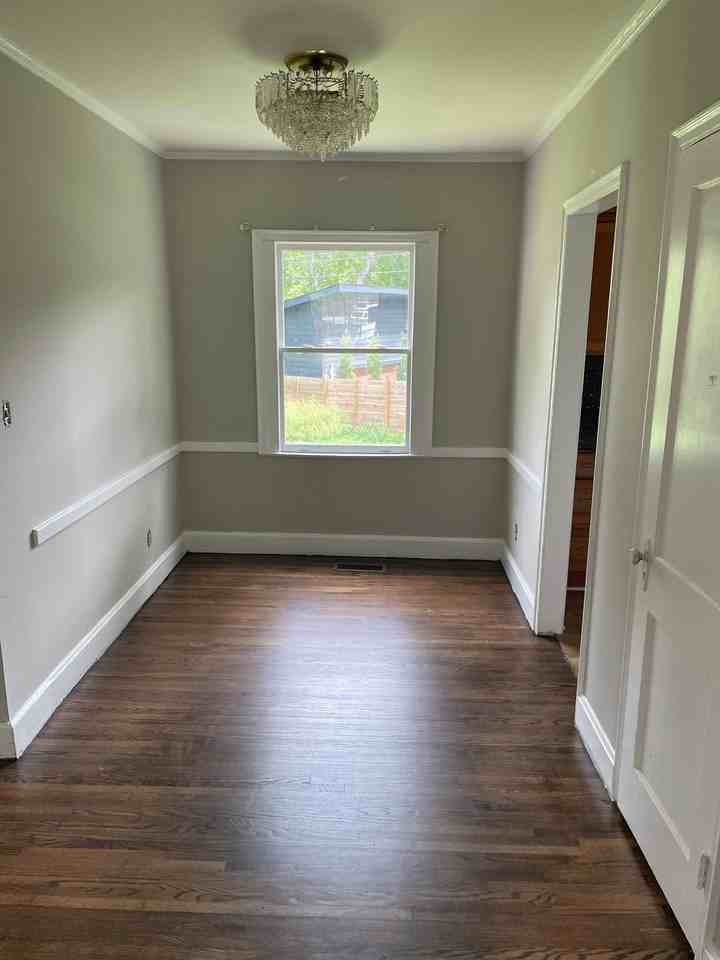 829 Everett Pl #1 - Photo 6 of 14