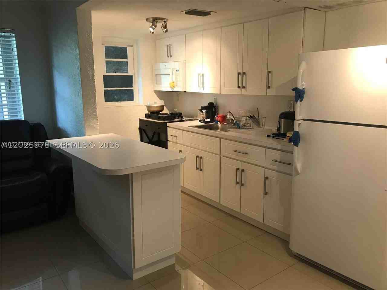 3901 Sw 112th Ave #14 - Photo 2 of 5