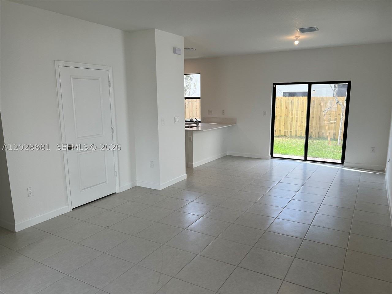 23464 Sw 129th Ave #23464 - Photo 2 of 19