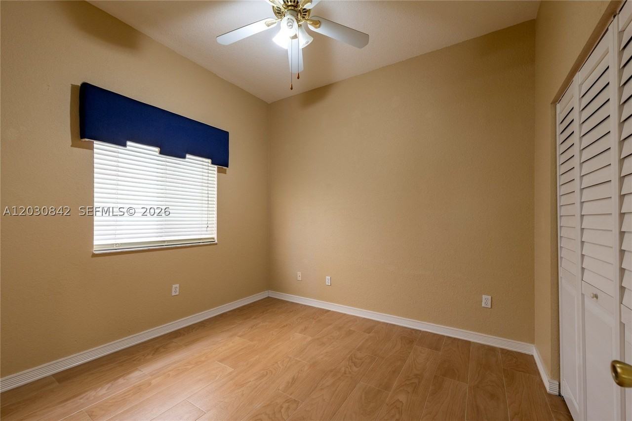 3073 Sw 140th Ave #3073 - Photo 6 of 21