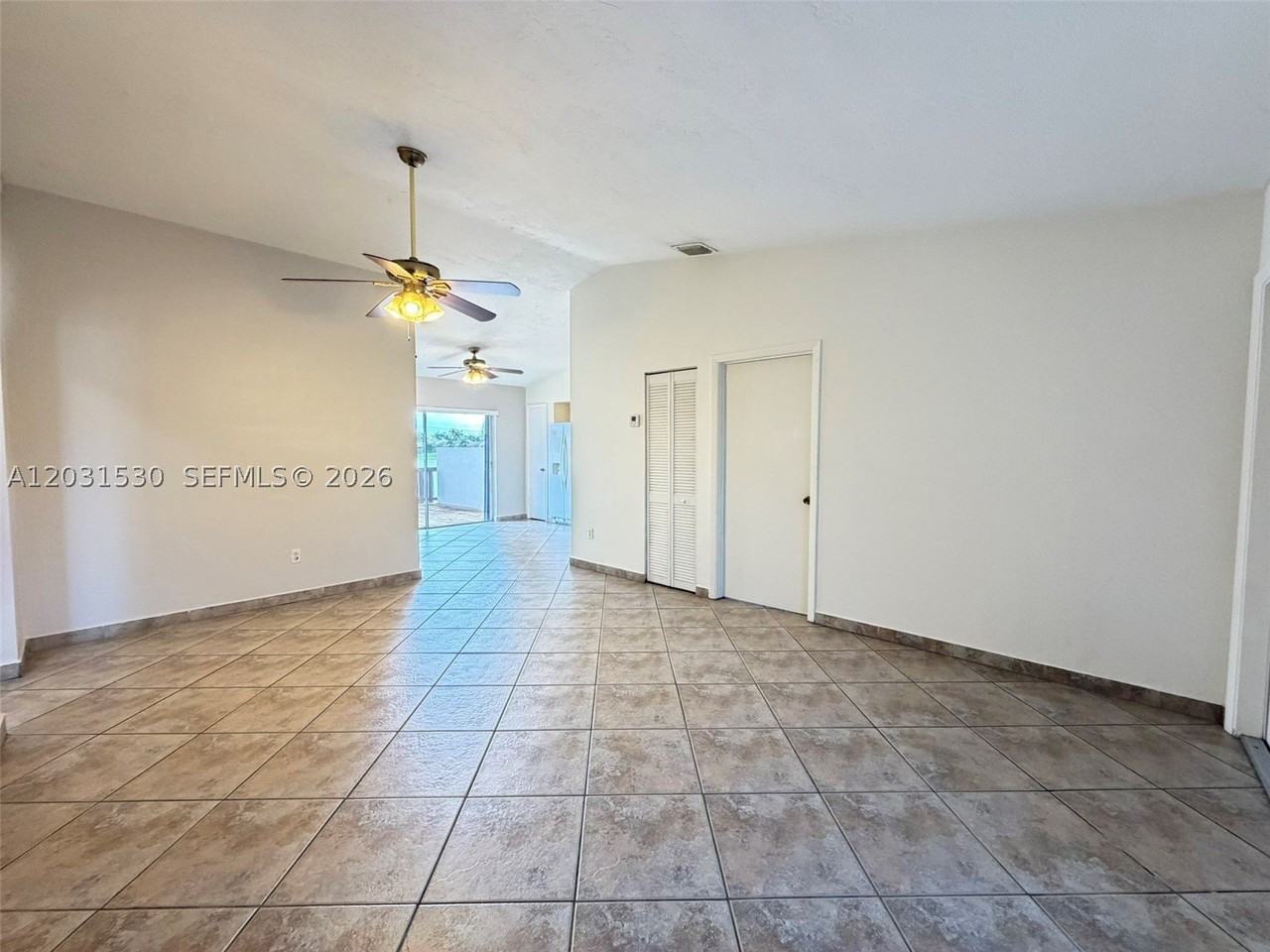 11760 Sw 123rd Ave #0 - Photo 5 of 36