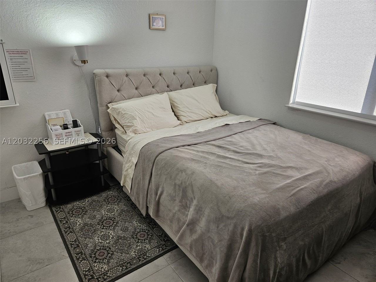 701 Nw 127th Pl - Photo 5 of 15