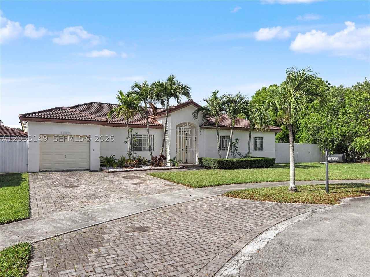 14264 Sw 289th Ter #0 - Photo 3 of 23