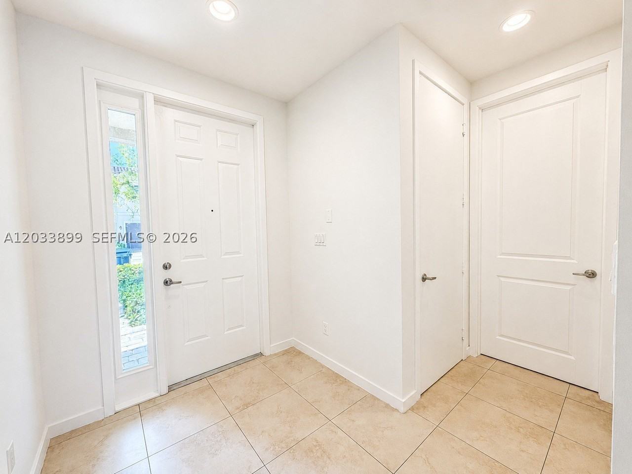2765 Sw 81st Ter #2773 - Photo 4 of 19