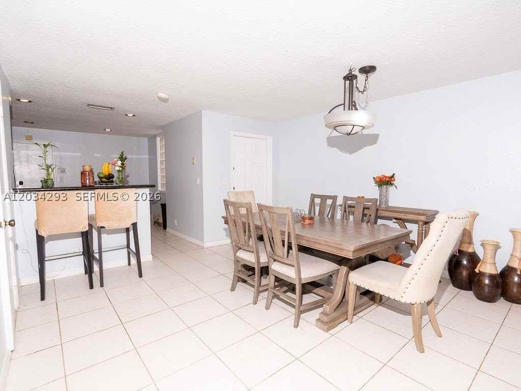 1611 Veracruz Ln #5-17 - Photo 2 of 22